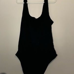 🖤 PLAIN TEXTURED BLACK BODYSUIT